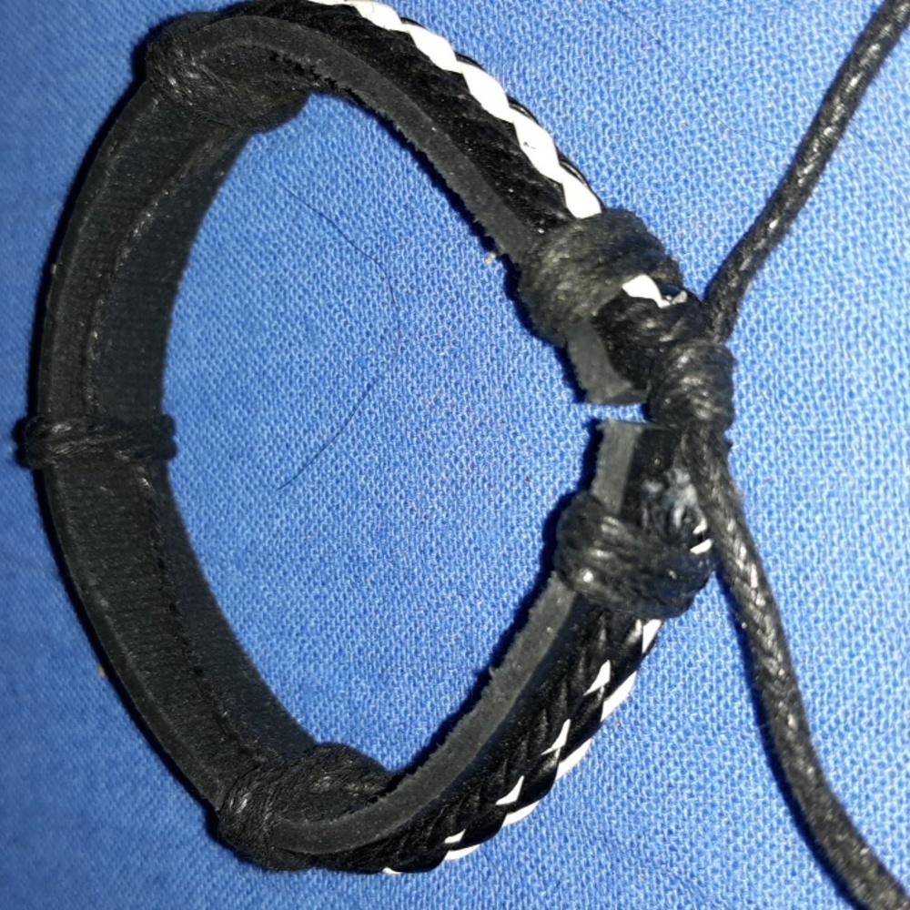 Bracelet - Picture 2 of 2